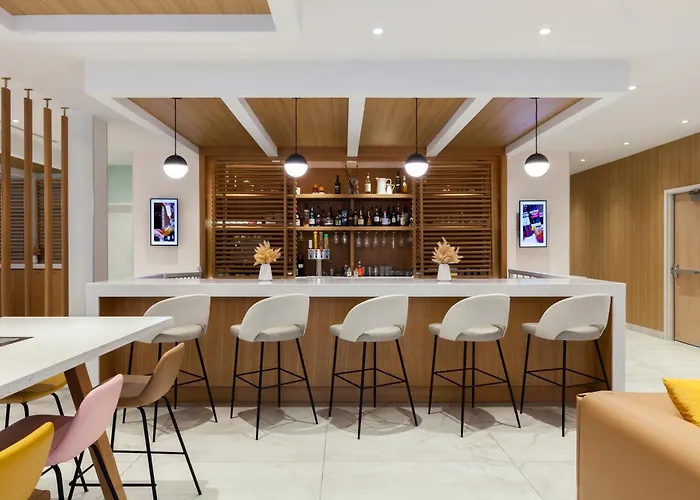 Strata Hotel