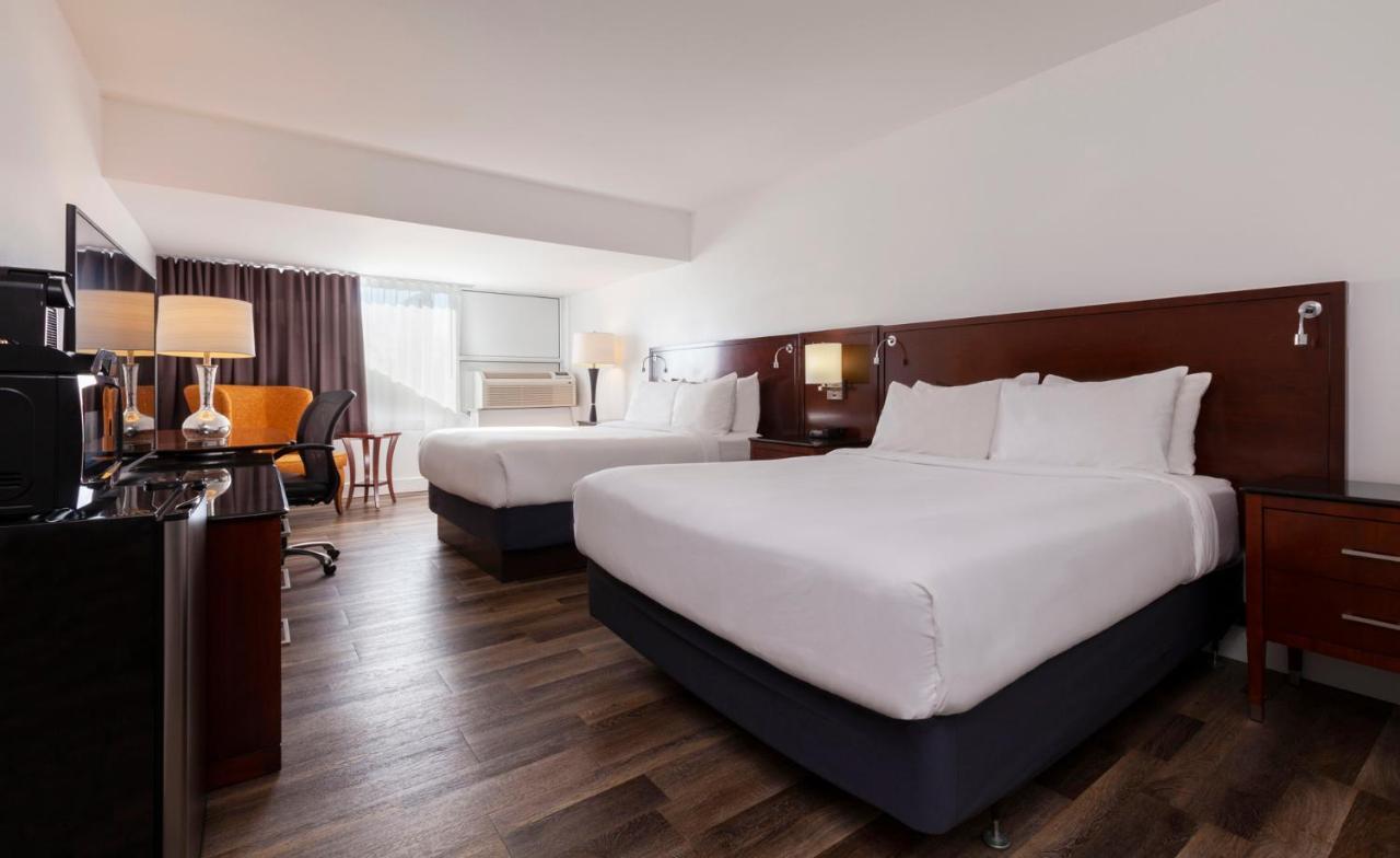 Hotel Strata Kingston